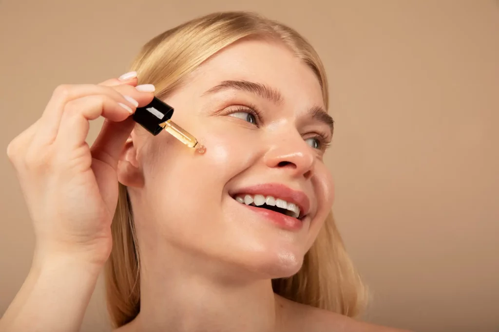 هیالورونیک اسید چیست و چرا استفاده از آن برای مراقبت از پوست اهمیت دارد؟