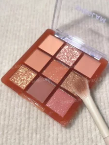 سایه ۹ رنگ CINNAMON SPICE شیگلم
